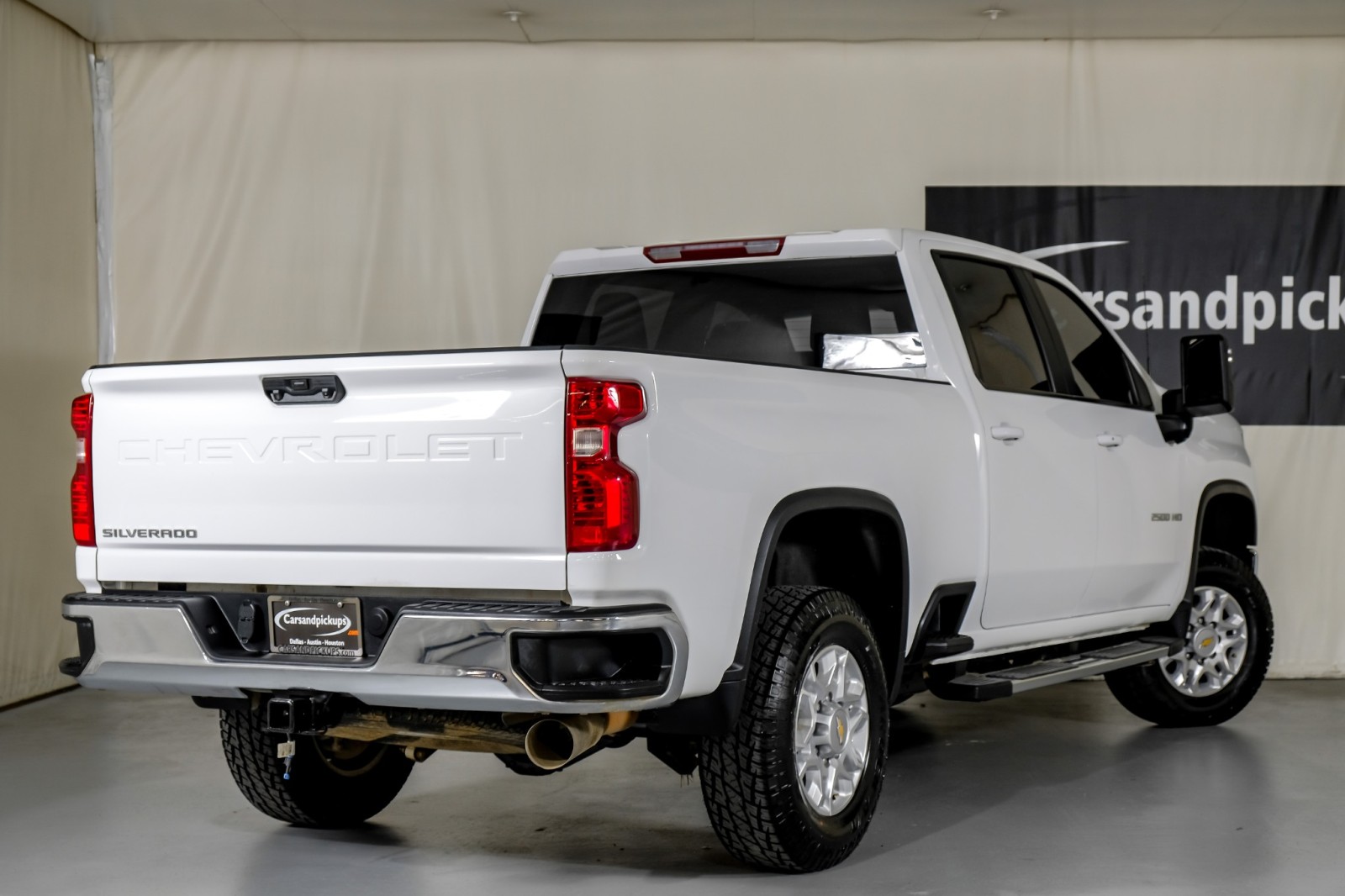 2023 Chevrolet Silverado 2500HD LT 8