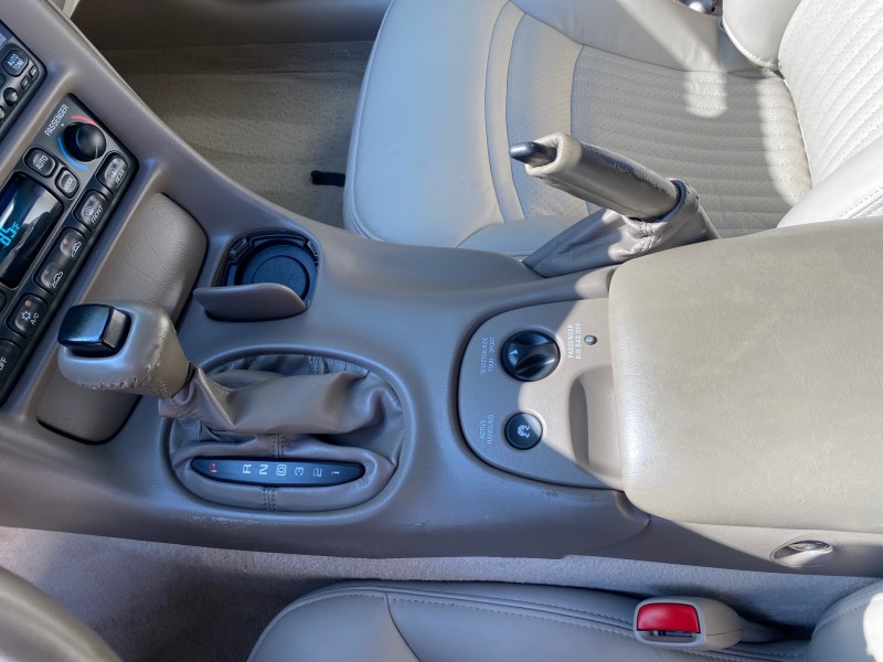 2003 Chevrolet Corvette 50TH CONVERTIBLE LOW MILES 6,742 in , 