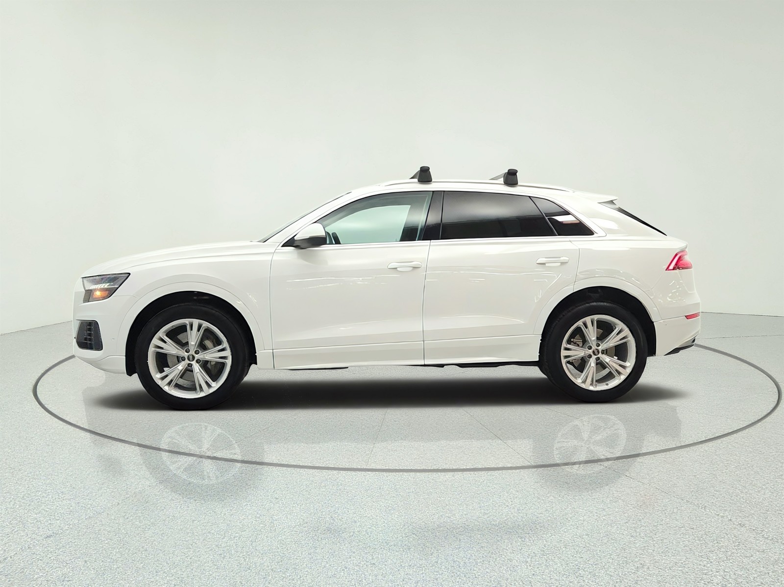 Used 2023 Carrara White Audi Premium image 8