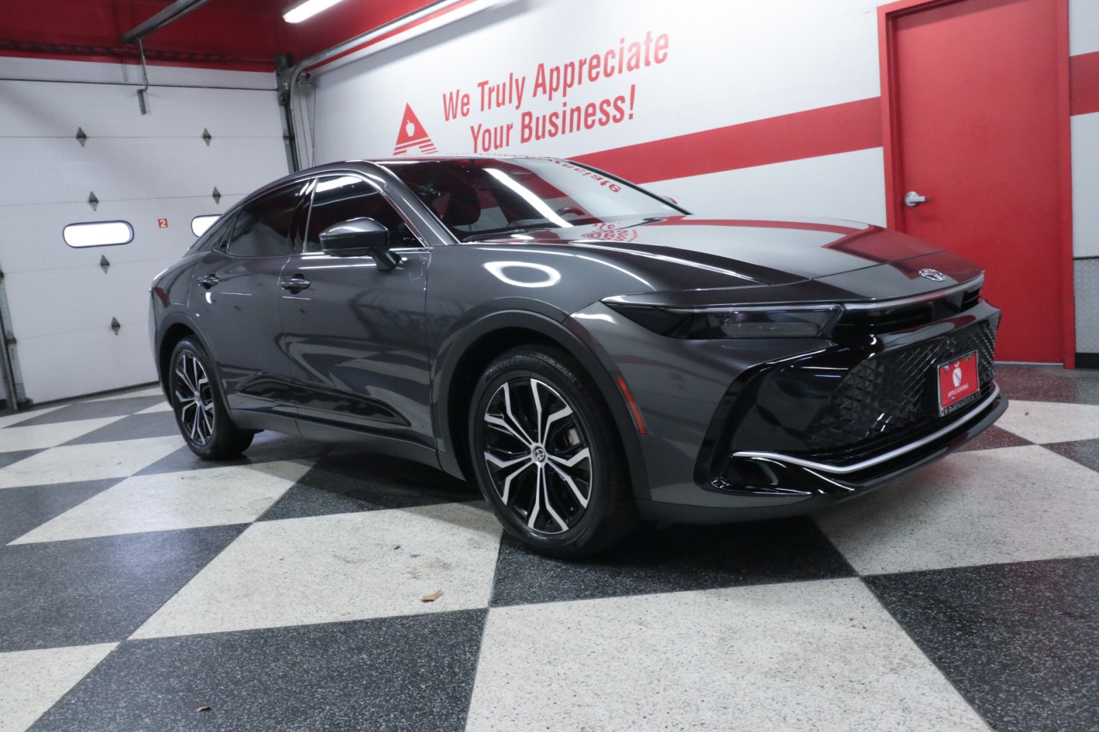 Used Car 2023 Toyota Crown  Xle For Sale Under $35,000 In Austin, Texas