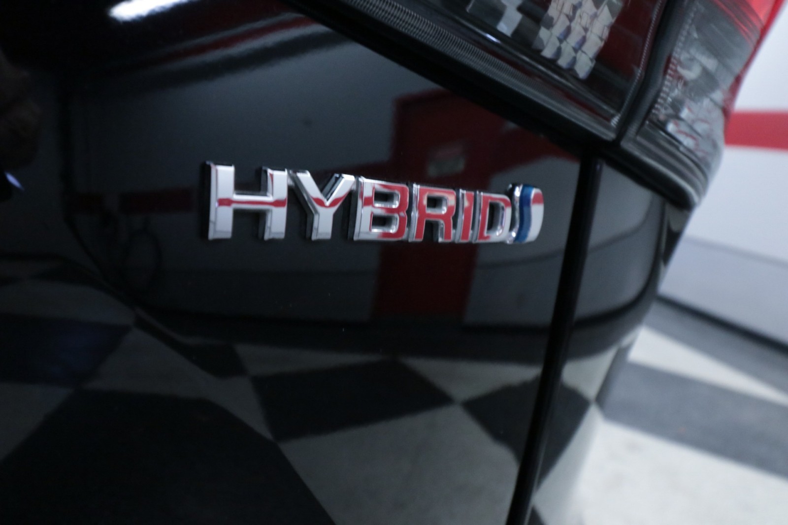 Used Car 2023 Toyota Highlander  Hybrid Bronze Edition For Sale Under $40,000 In Austin, Texas