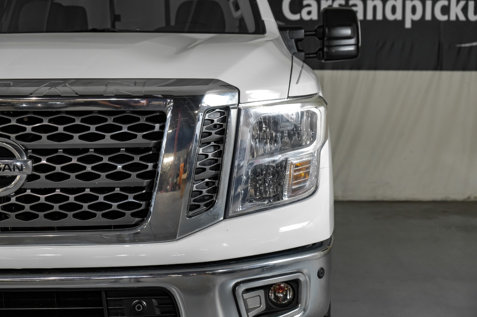 2018 Nissan Titan XD SV 37