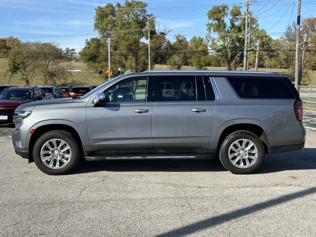 2022 Chevrolet Suburban Premier 6