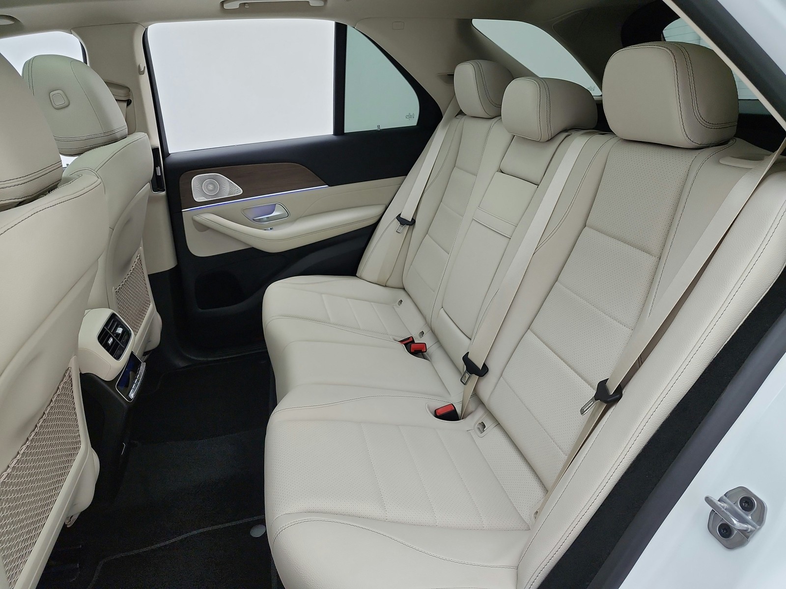 New 2026 Polar White Mercedes-Benz GLE 350 image 11