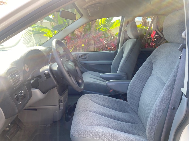 2006 Dodge Caravan SXT LOW MILES 28,367 1 OWNER HANDICAP LIFT in , 