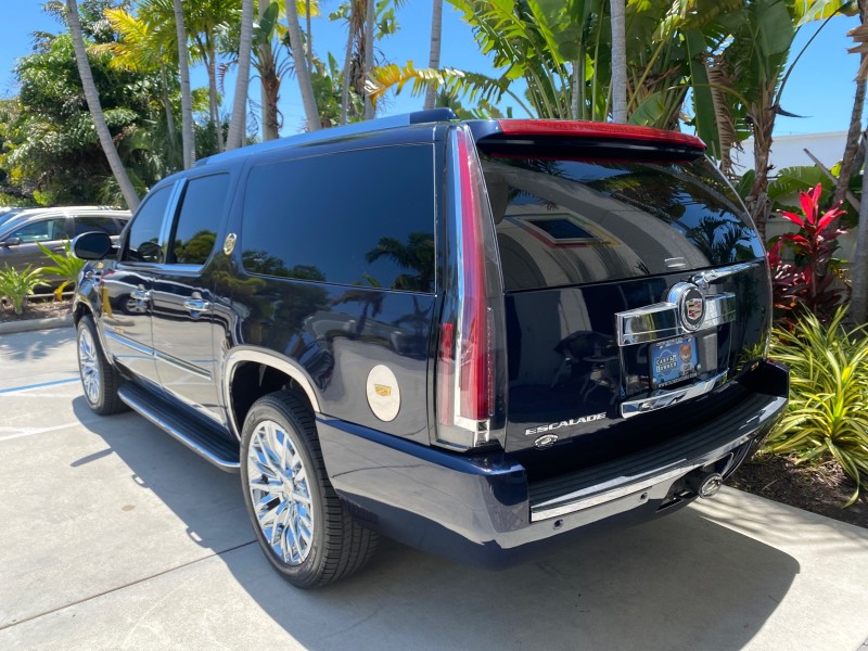2007 Cadillac Escalade ESV SUNROOF AWD LOW MILES 47,118 in , 