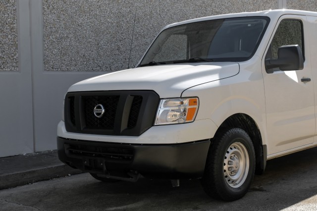 2021 Nissan NV Cargo S 5