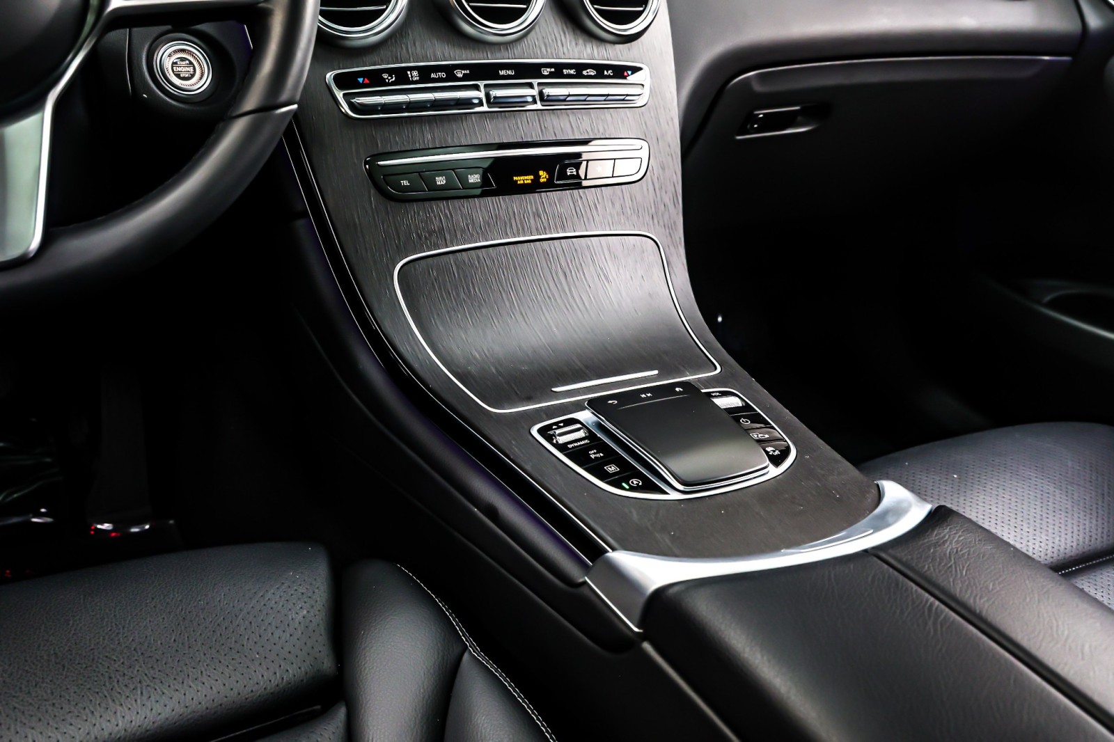 Used 2022 Graphite Grey Metallic Mercedes-Benz GLC 300 SUV image 6