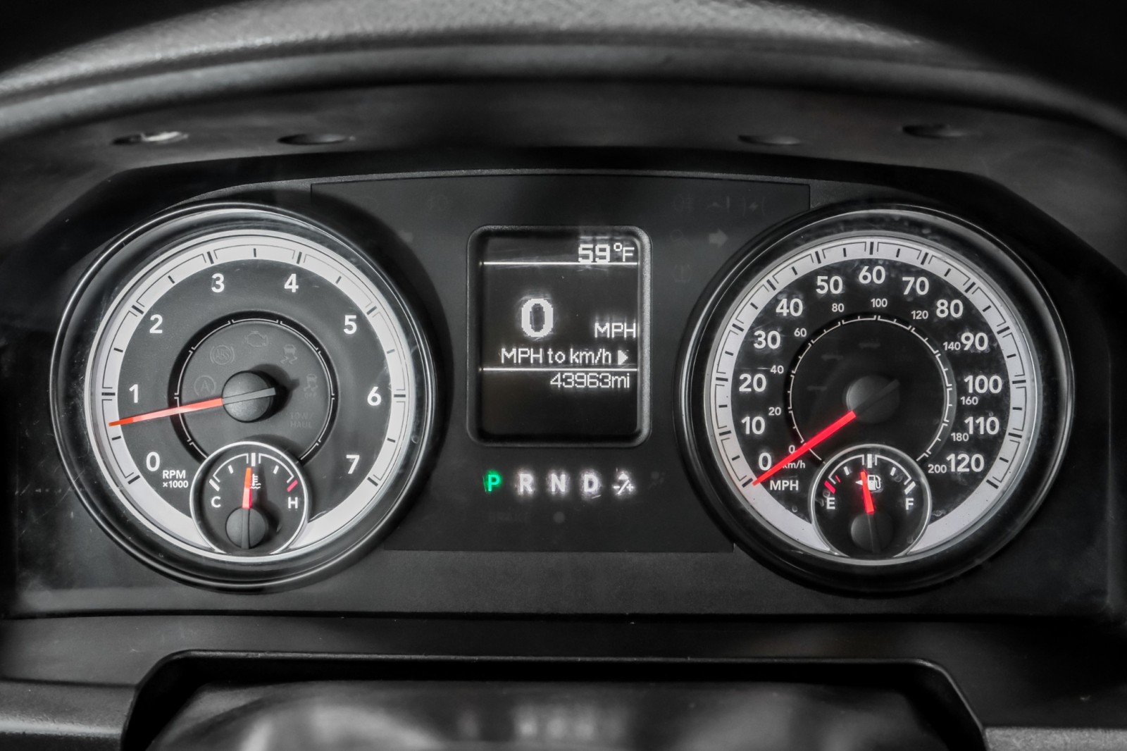 2015 Ram 1500 TRADESMAN CREW CAB 4WD AUTOMATIC CRUISE CONTROL TO 22