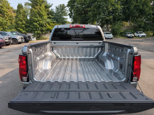 2024 Chevrolet Colorado 4WD LT 12