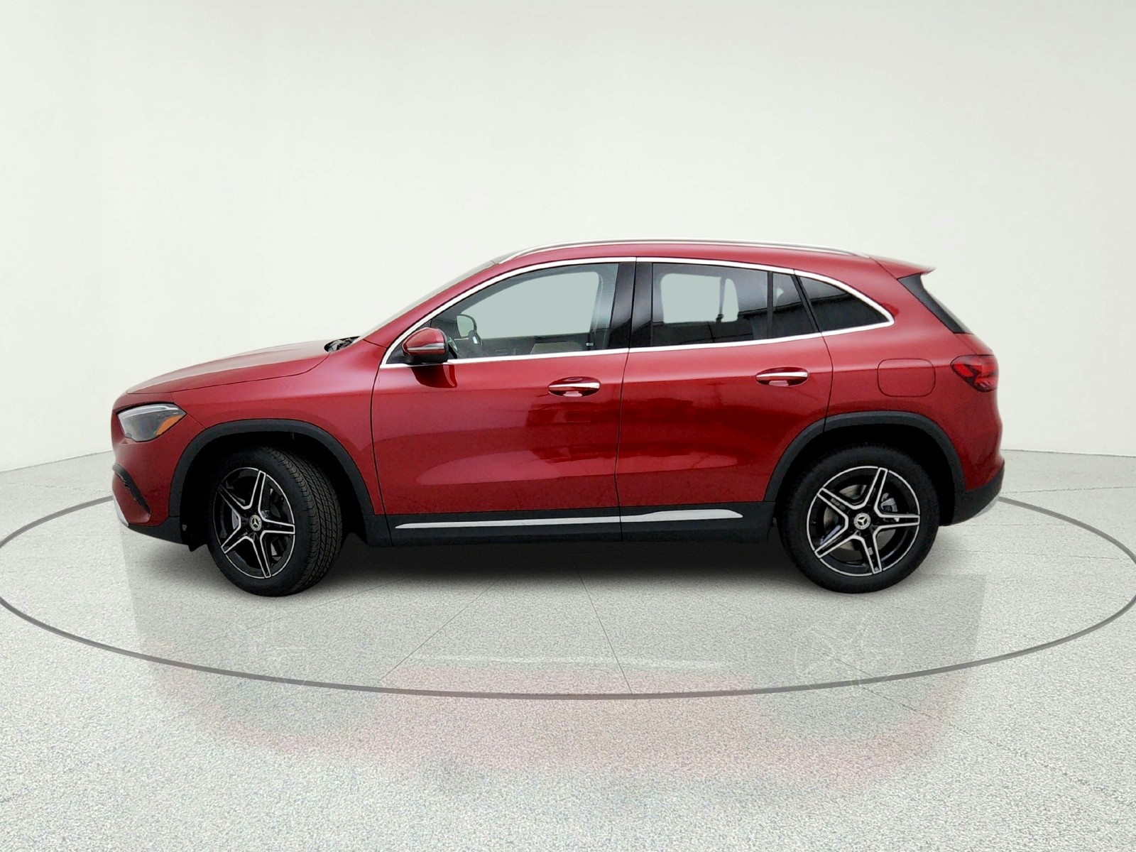 New 2026 MANUFAKTUR Patagonia Red Metallic Mercedes-Benz GLA 250 SUV image 14