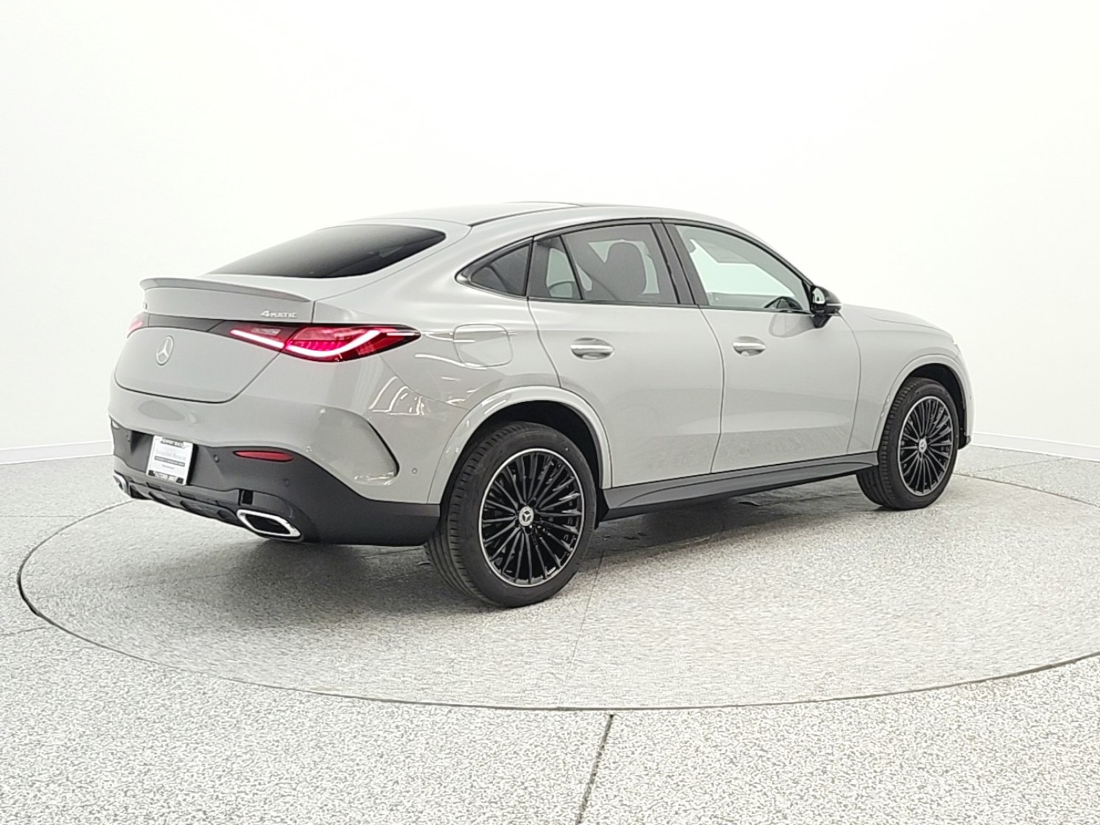 New 2026 MANUFAKTUR Alpine Grey Mercedes-Benz GLC 300 image 5