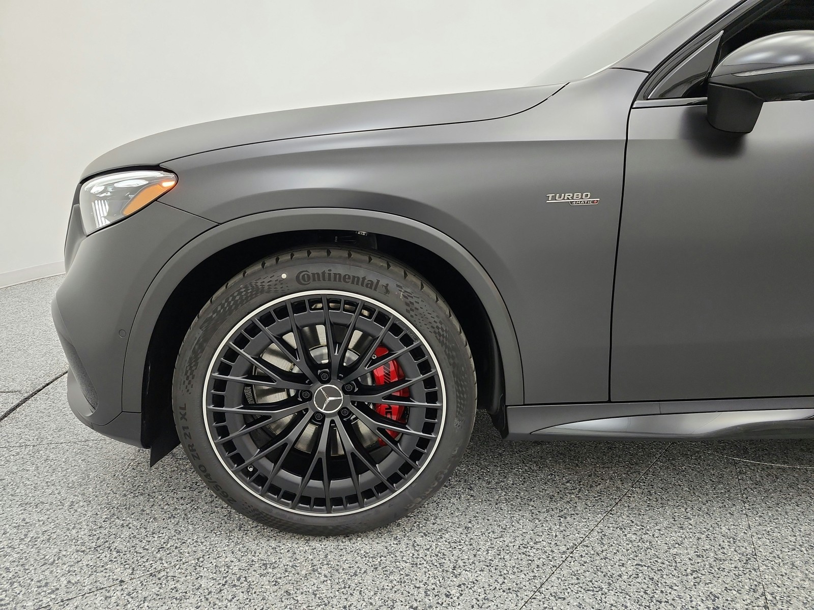 New 2027 MANUFAKTUR Graphite Grey Magno Mercedes-Benz AMG® GLC 53 4MATIC+ SUV image 13