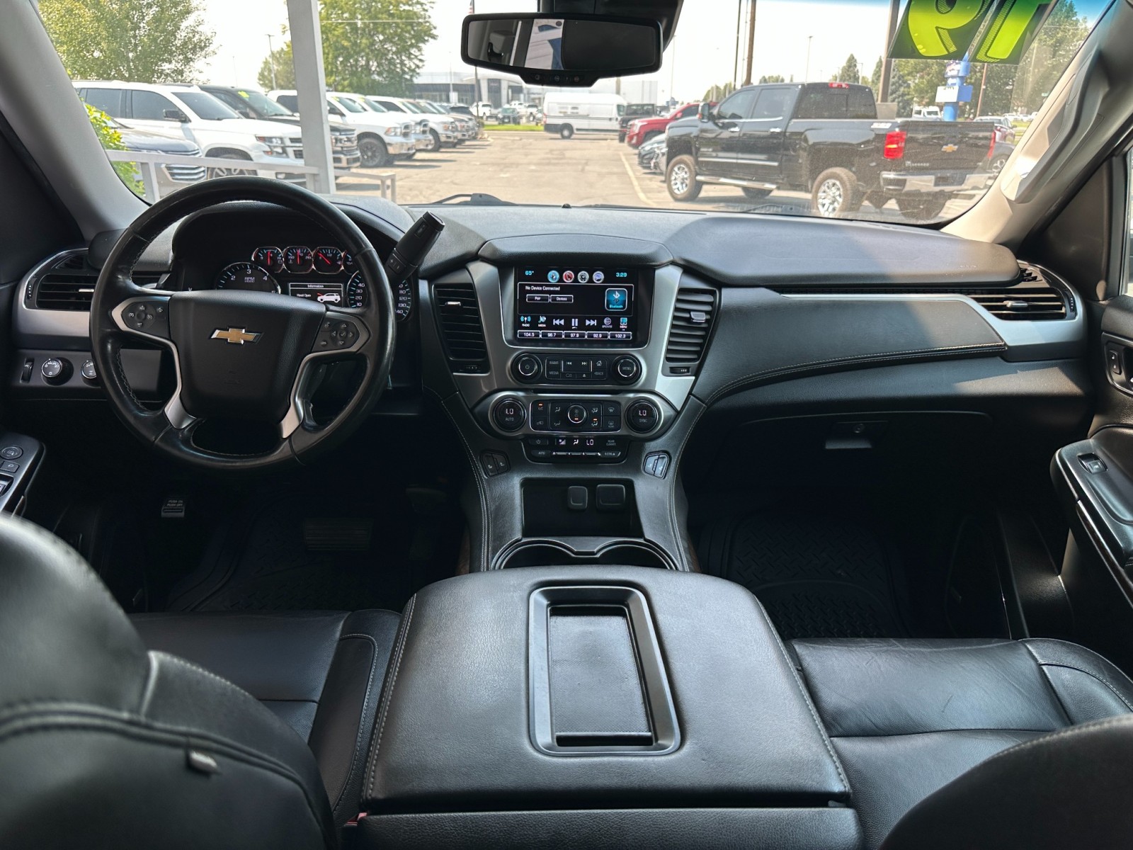 2019 Chevrolet Suburban LT 30