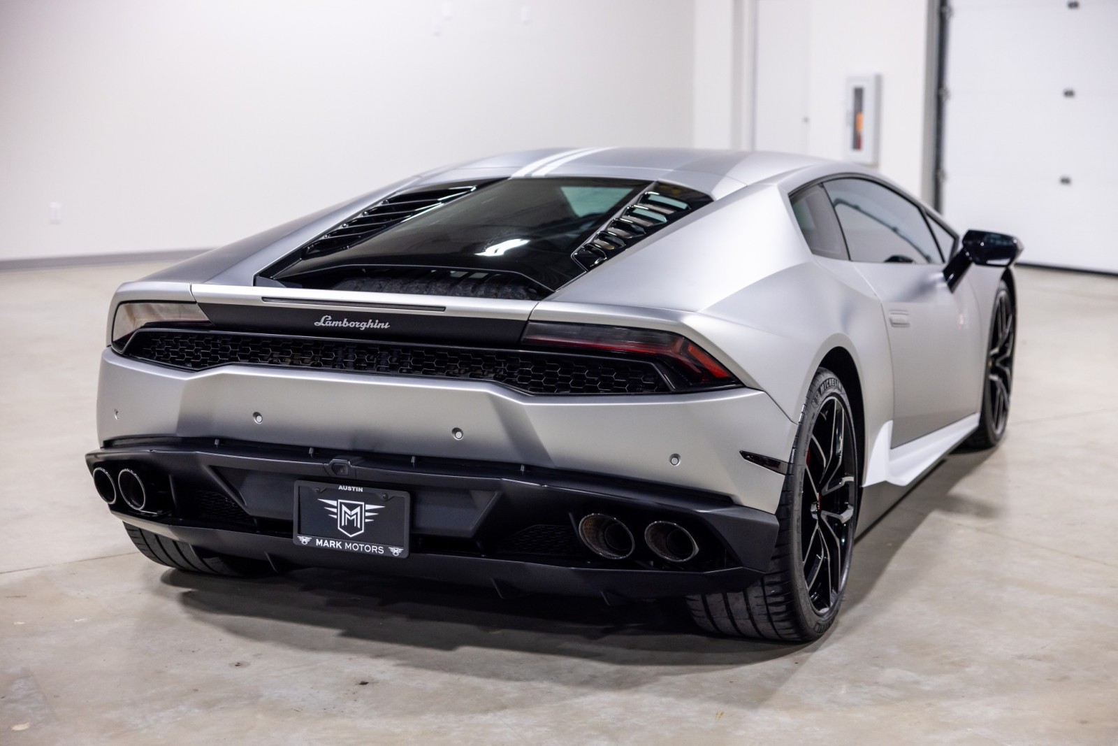 2017 Lamborghini Huracan Base - Photo 9
