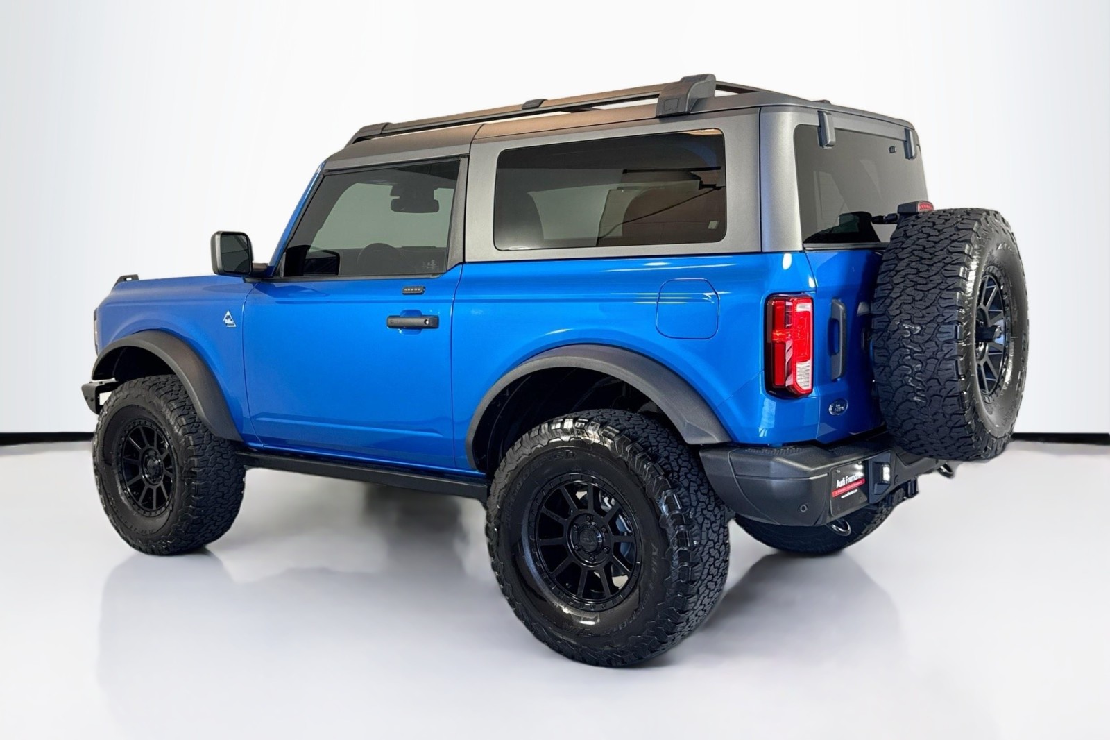 Used 2021 Velocity Blue Metallic Ford Black Diamond image 7