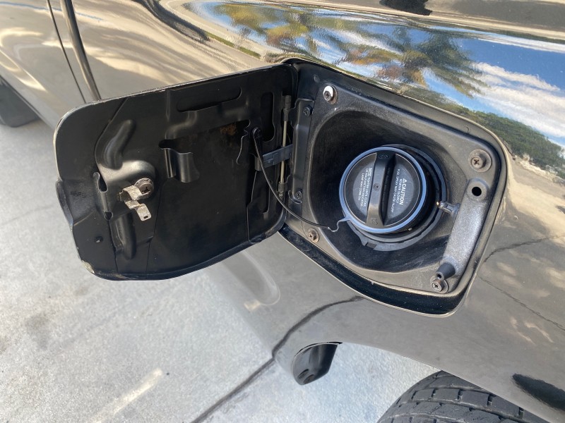 2002 Toyota Tacoma 1 OWNER AUTO AC 4 CYL in , 