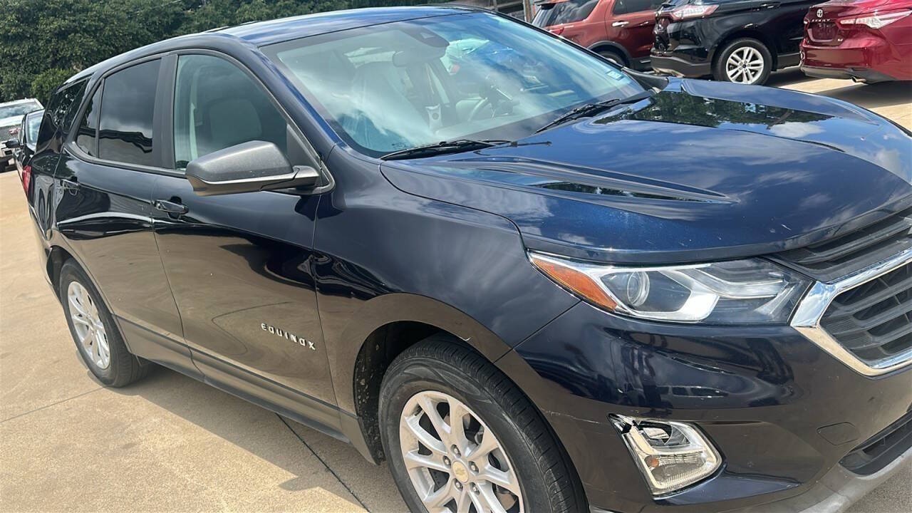 2021 Chevrolet Equinox LS FWD with 1LS