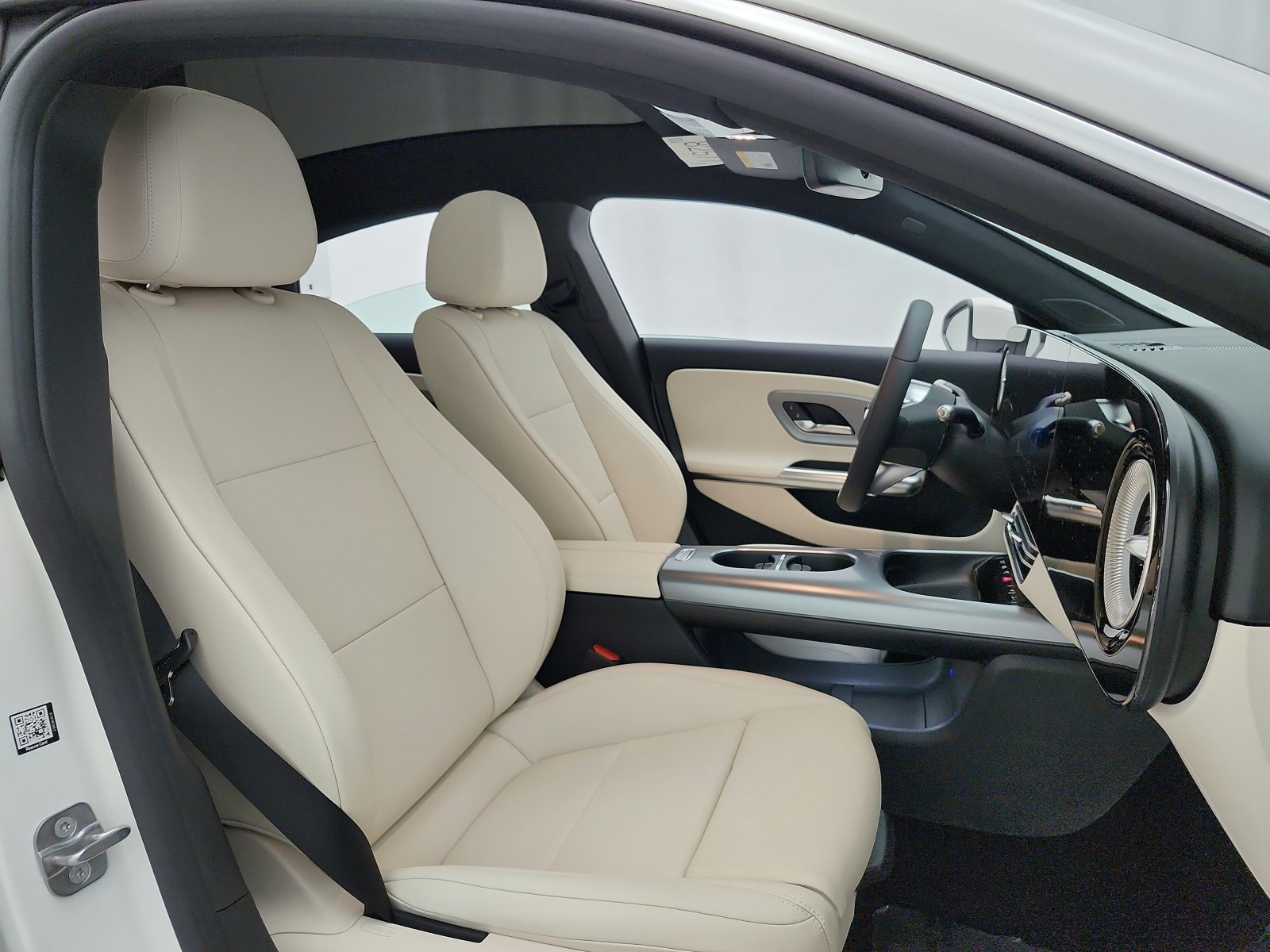 New 2027 Polar White Mercedes-Benz CLA 220 Hybrid FWD image 15