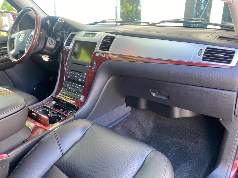 2007 Cadillac Escalade EXT LOW MILES 13,852 1 OWNER 4WD in , 