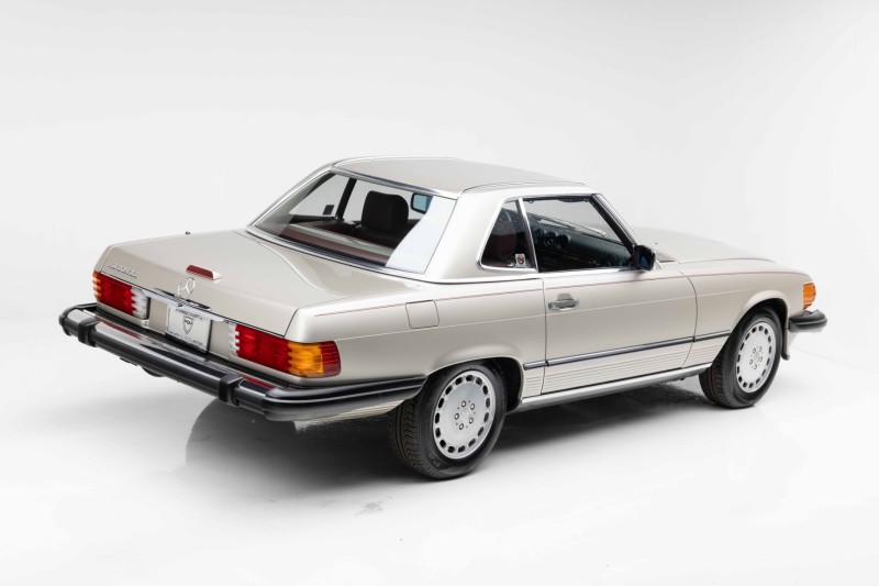 1989 Mercedes-Benz 560-Series 560 SL in ,