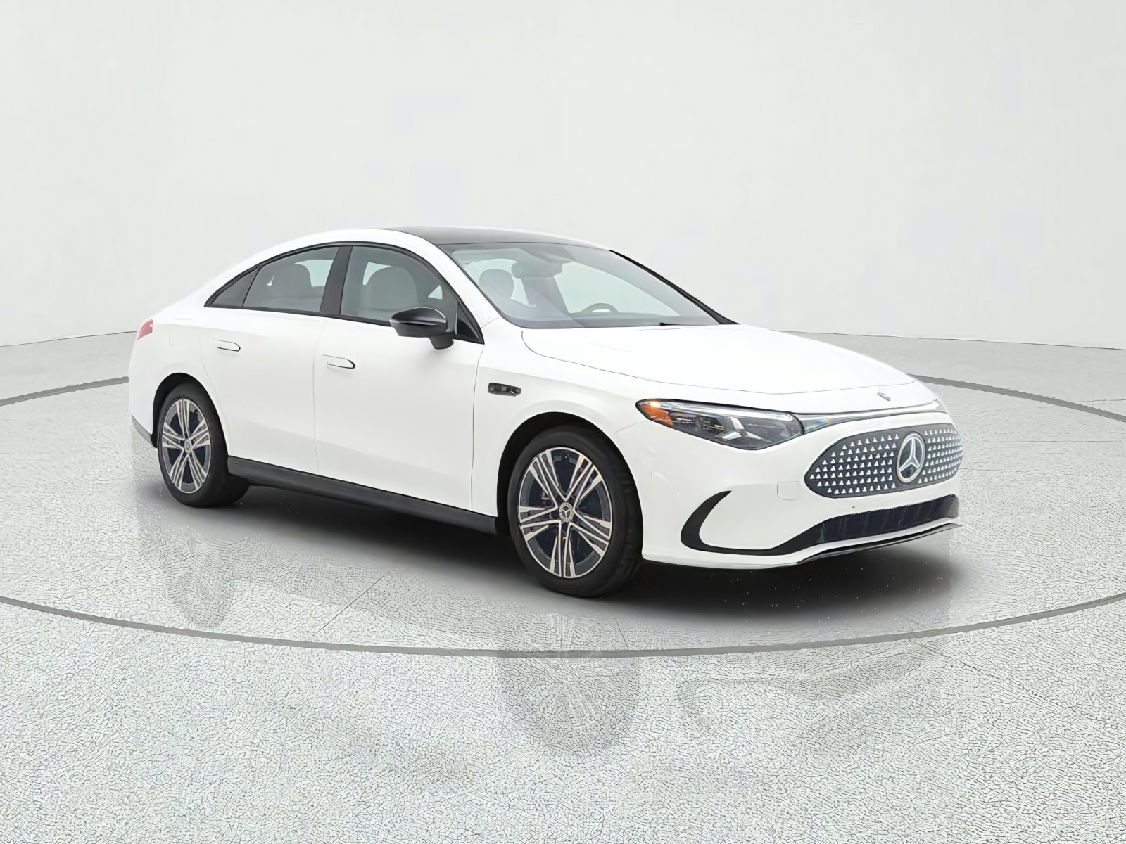 New 2027 Polar White Mercedes-Benz CLA 250+ Electric RWD image 3