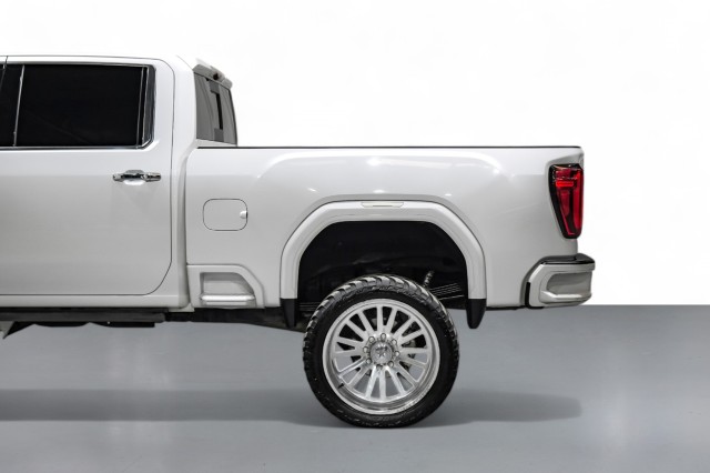 2020 GMC Sierra 2500HD Denali 11