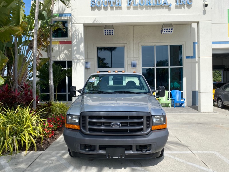 2001 Ford Super Duty F-350 DRW XL 1 OWNER LOW MILES 14,269 in , 