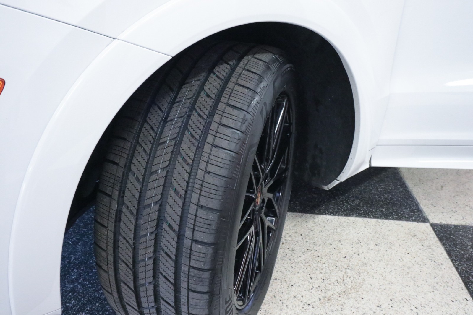 Used Car 2025 Porsche Cayenne  For Sale Under $90,000 In Austin, Texas