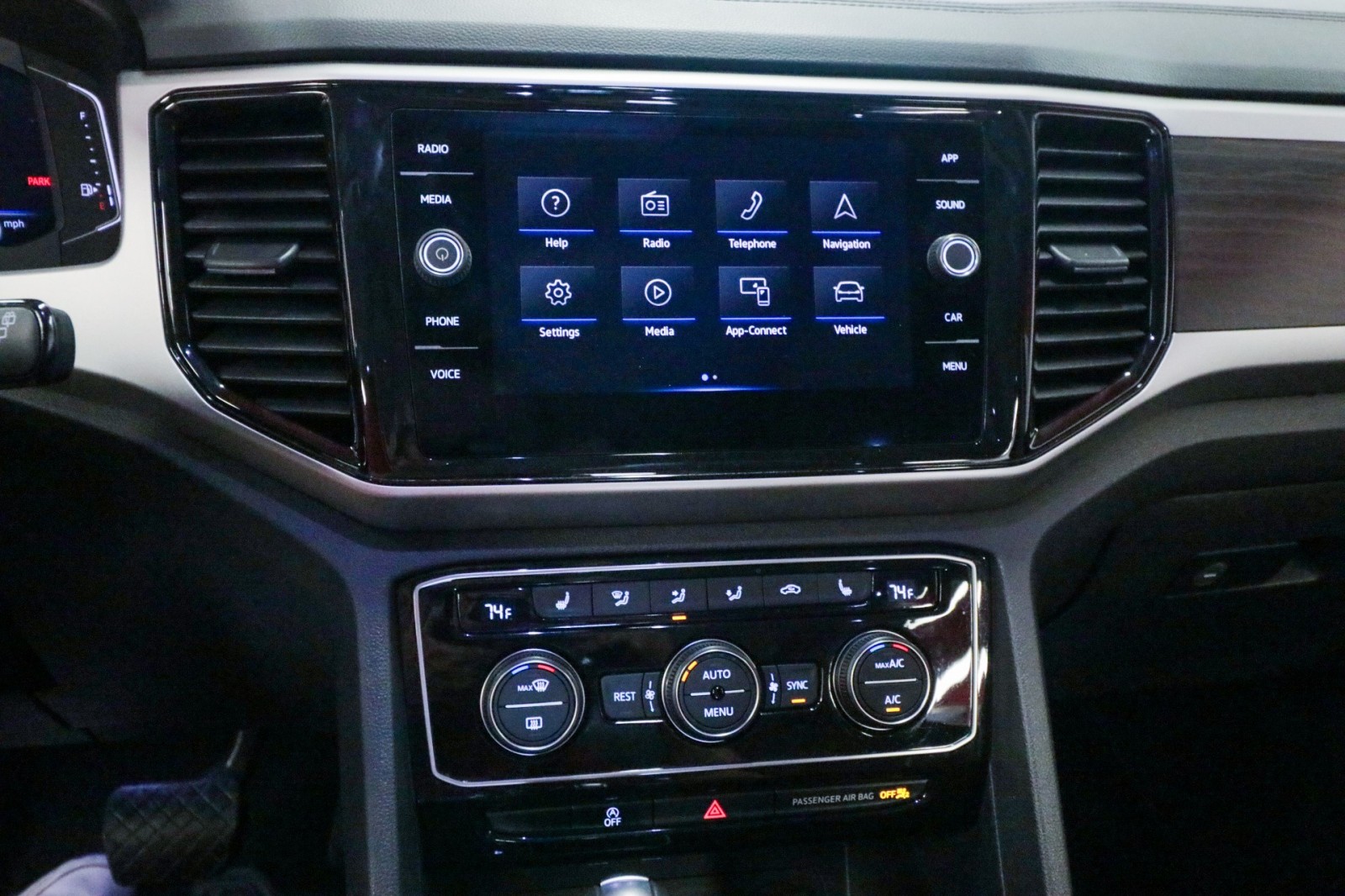 Used Car 2022 Volkswagen Atlas  3.6l V6 Se W/technology For Sale Under $30,000 In Austin, Texas