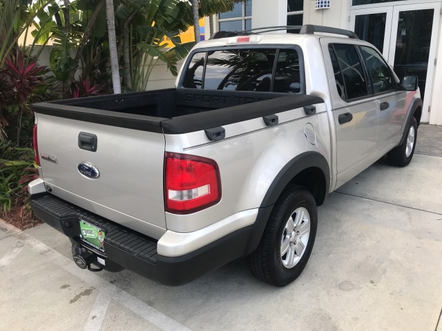 2008 Ford Explorer Sport Trac XLT CD MP3 Tow Package Bedliner Roof Rack in pompano beach, Florida