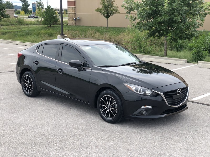 2016 Mazda Mazda3 i Touring in CHESTERFIELD, Missouri