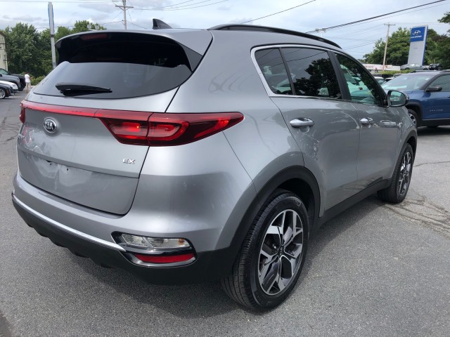 2022 Kia Sportage EX 6