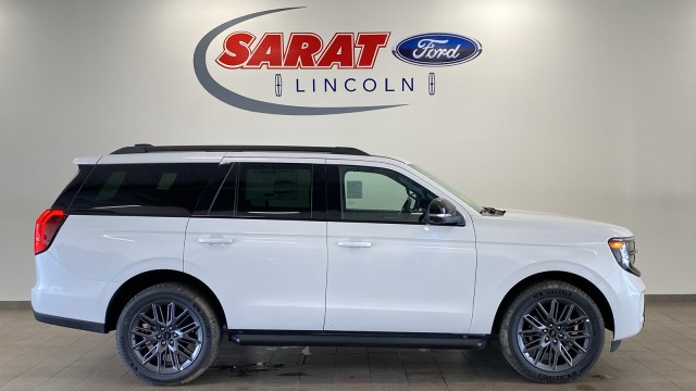 White 2026 Ford Expedition Platinum 4WD SUV / Crossover Four-Wheel Drive