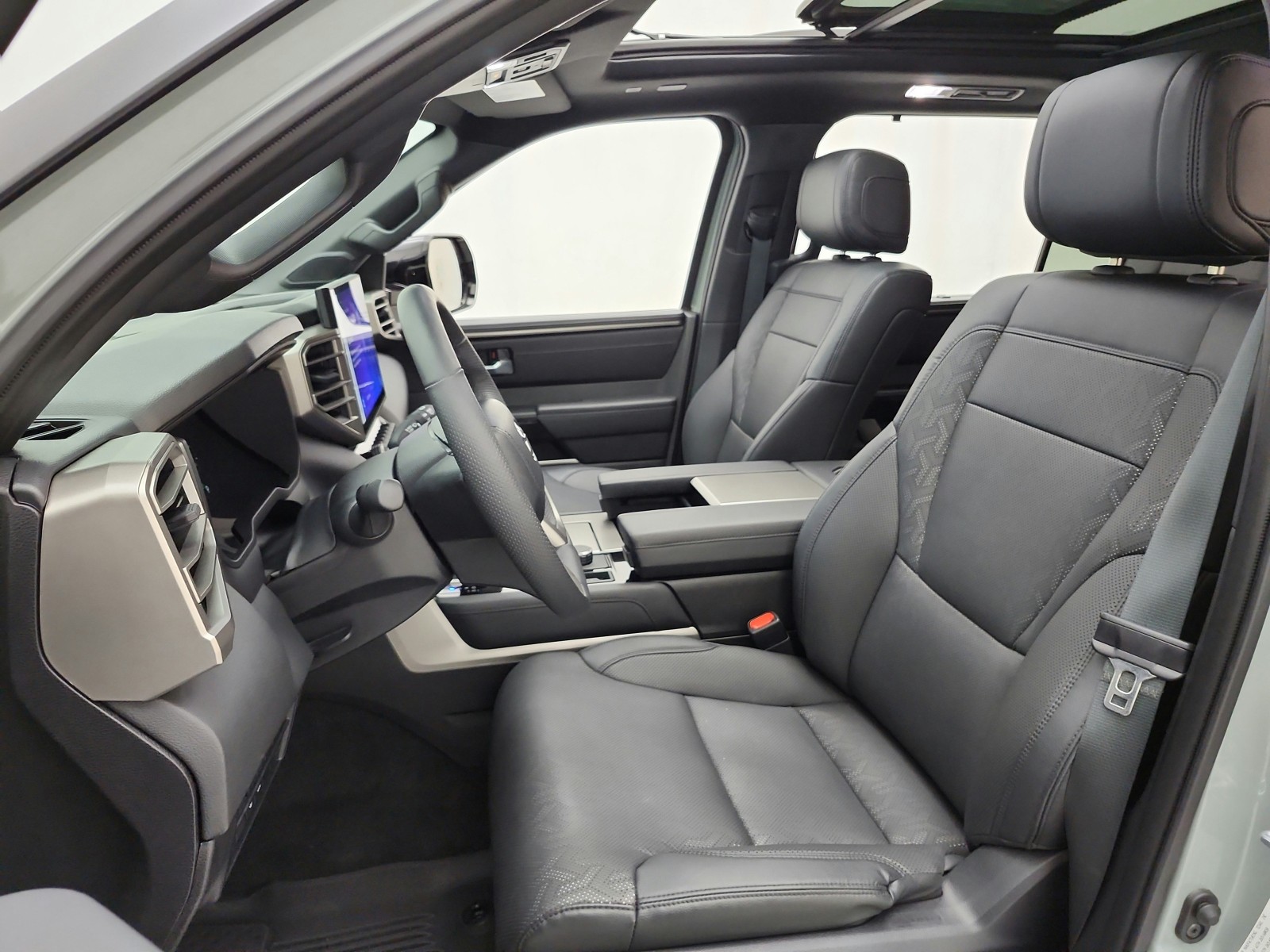 Used 2025 Lunar Rock Toyota Limited image 15