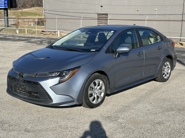 2023 Toyota Corolla LE 7