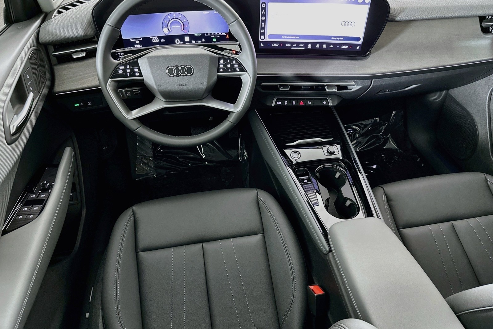 New 2026 Navarra Blue Metallic Audi S line image 5