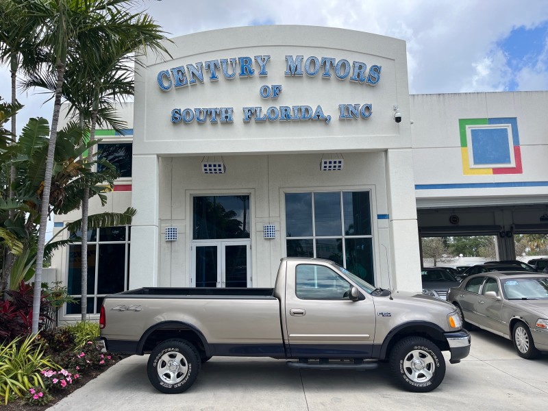 2001 Ford F-150 4X4 XLT LOW MILES 28,132 in , 