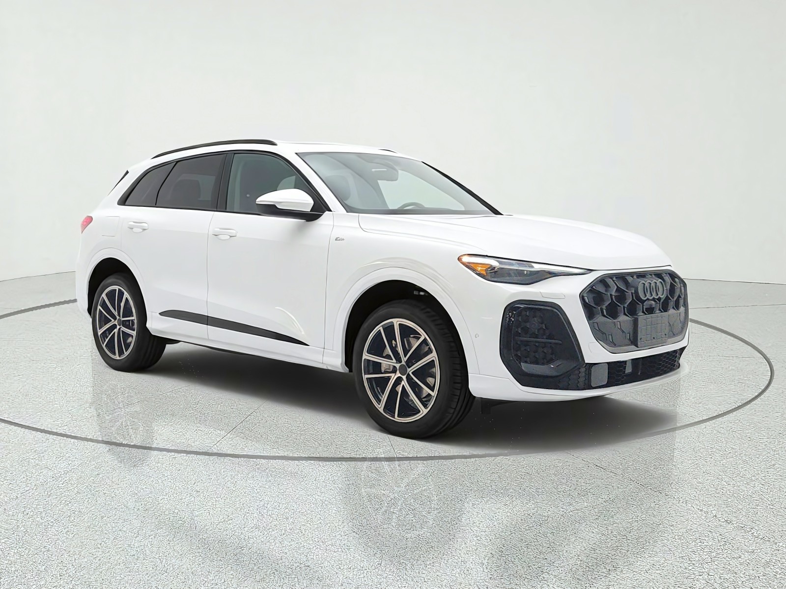 New 2026 Arkona White Audi Premium Plus 2.0 TFSI quattro image 3