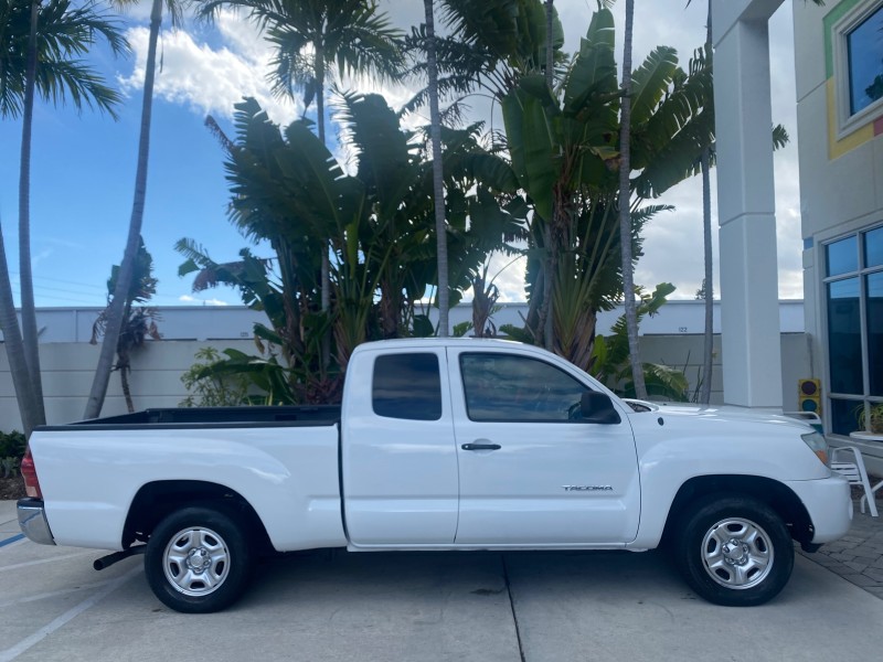 2005 Toyota Tacoma LOW MILES 58,735 X CAB in , 