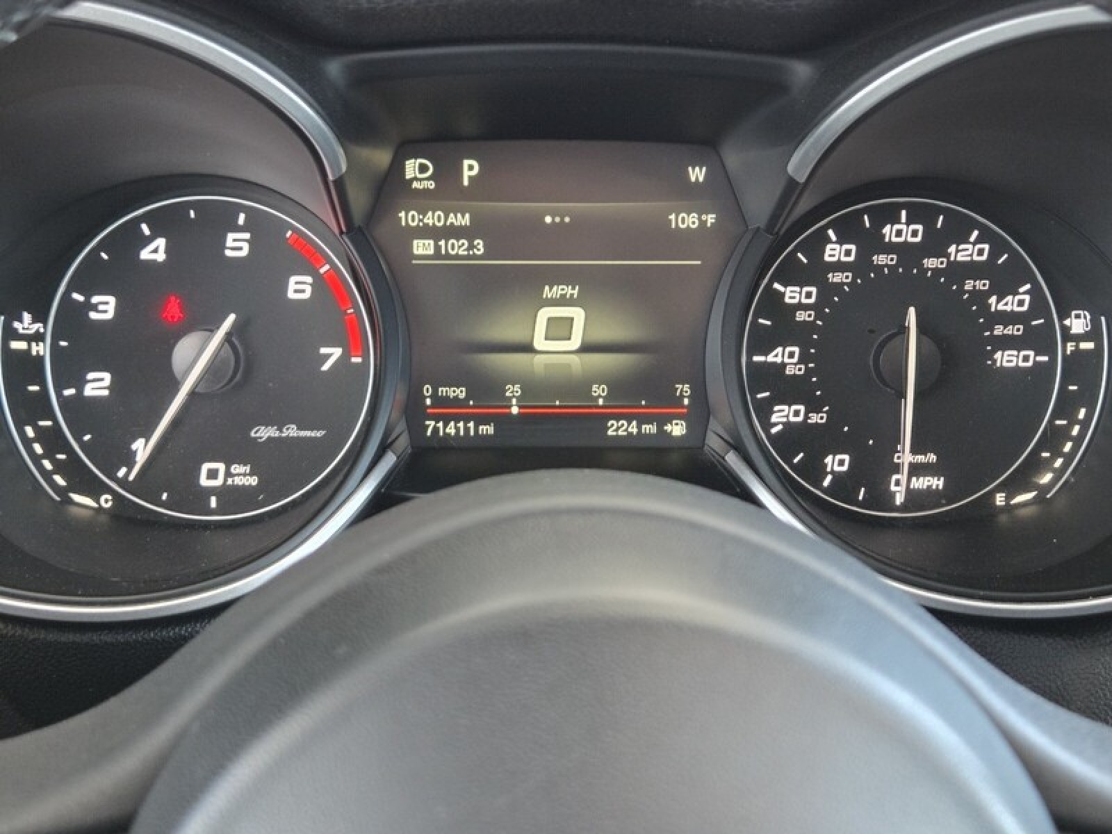 Used 2019 BLUE Alfa Romeo  image 29