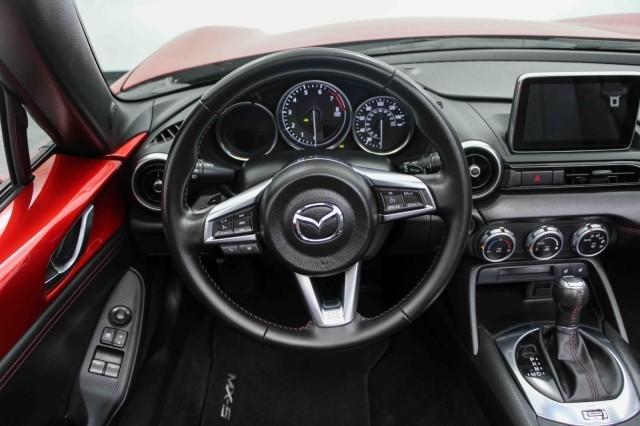 2016 Mazda MX-5 Miata Grand Touring 25