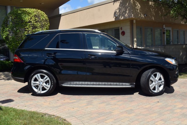 2015 Mercedes-Benz M-Class Navi Premium 1 Pkg. Moonroof Lane Tracking Wood/Le 13