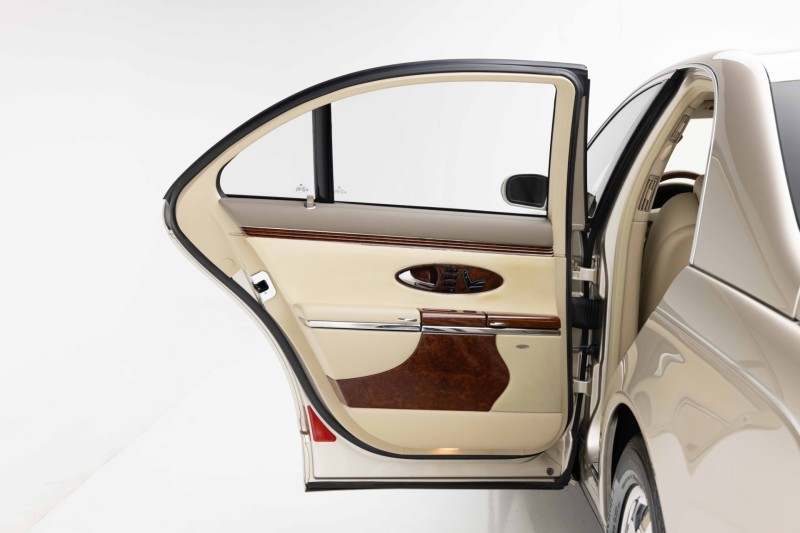 2004 Maybach 57 SWB in , 