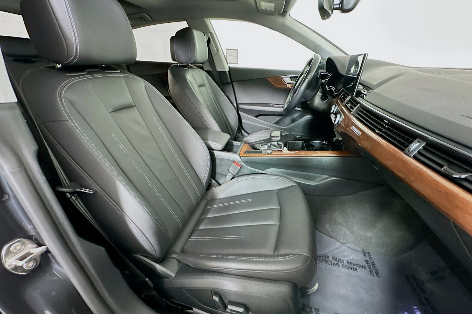 Used 2023 Manhattan Gray Metallic Audi Premium image 8