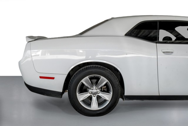 2019 Dodge Challenger SXT 6