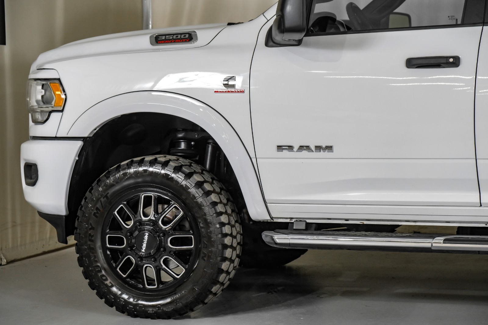 2023 Ram 3500 Big Horn 12