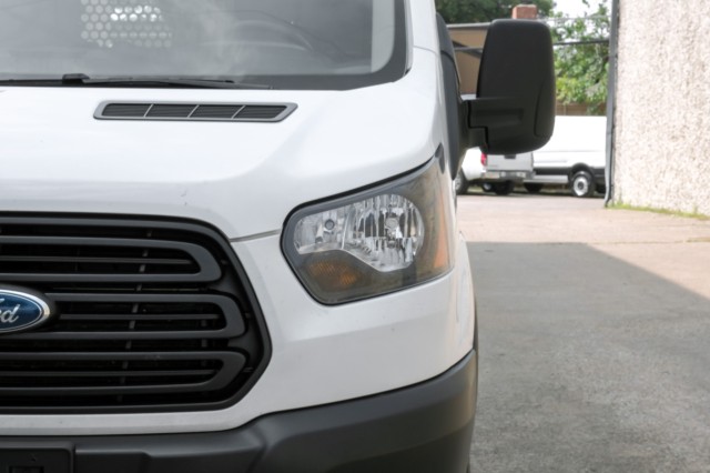 2019 Ford Transit Van  31