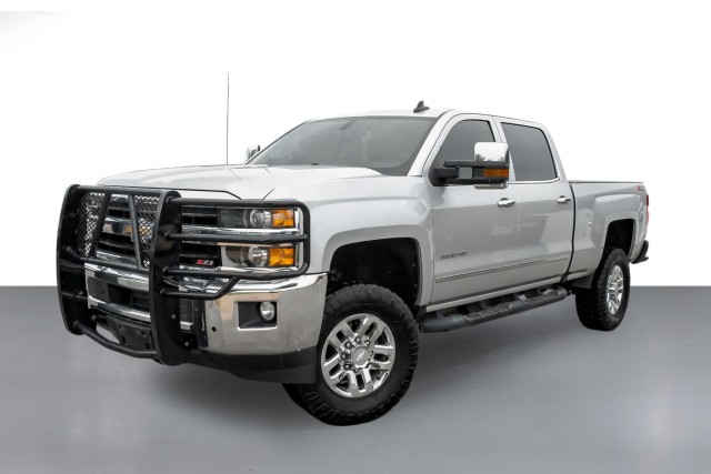 2018 Chevrolet Silverado 2500HD LTZ 4