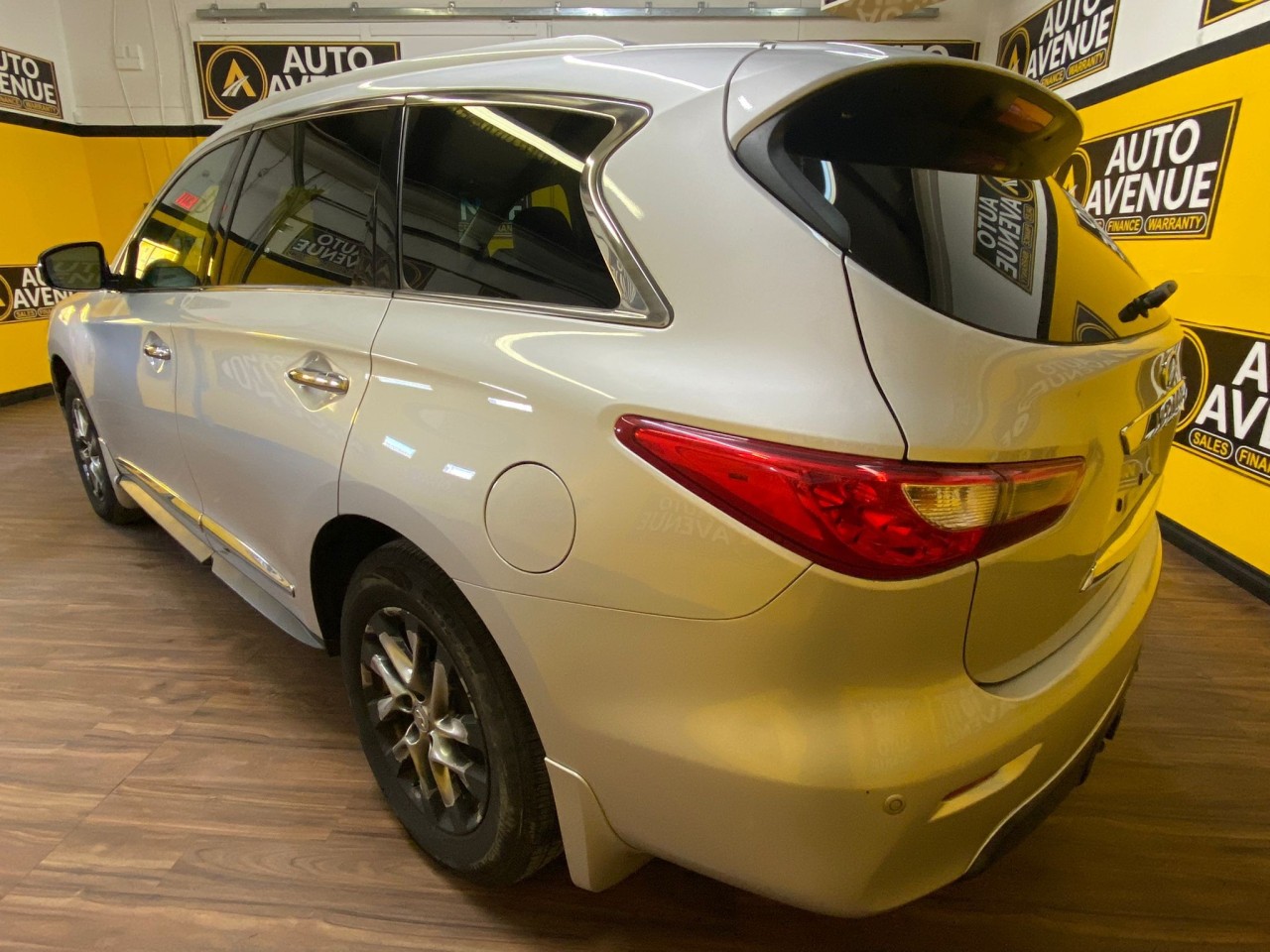 2013 INFINITI JX35